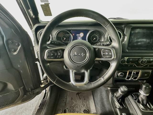 Used 2018 Jeep Wrangler Unlimited Sahara AWD/4WD image 14