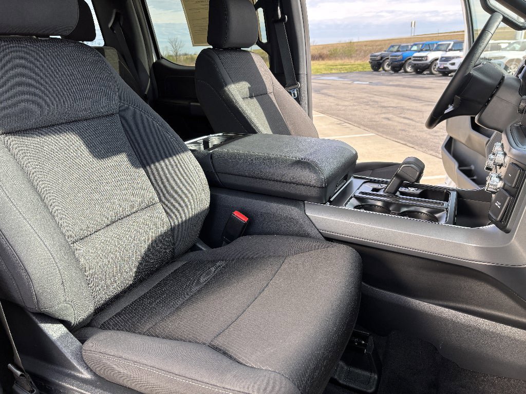 Used 2025 Ford F150 XLT w/ Equipment Group 302A MID image 18
