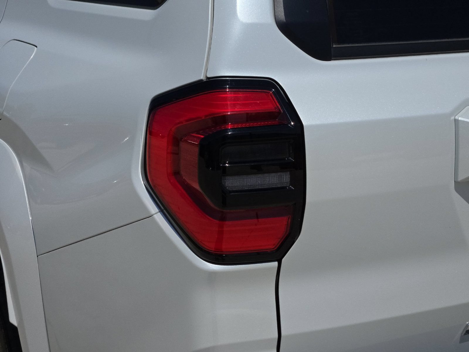 Certified 2025 Toyota 4Runner Limited AWD/4WD image 26