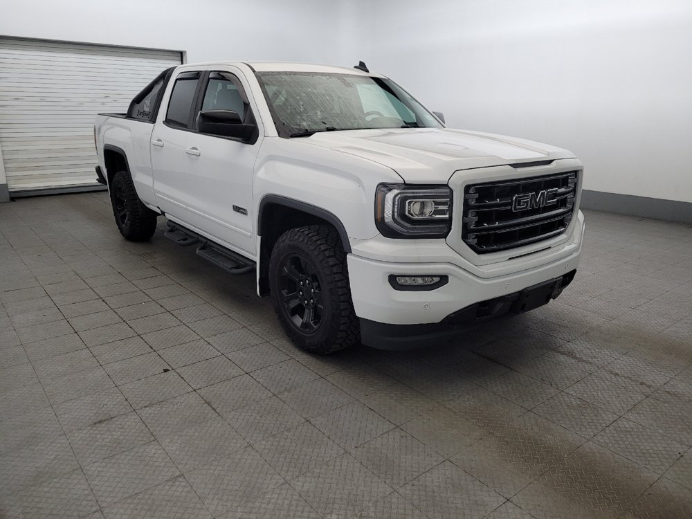 Used 2018 GMC Sierra 1500 SLT w/ All Terrain X Package AWD/4WD image 13