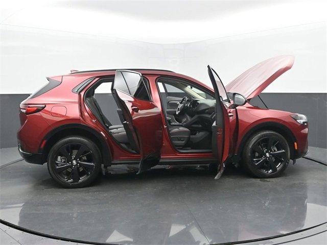 Certified 2023 Buick Envision Essence w/ Sport Touring Package image 57