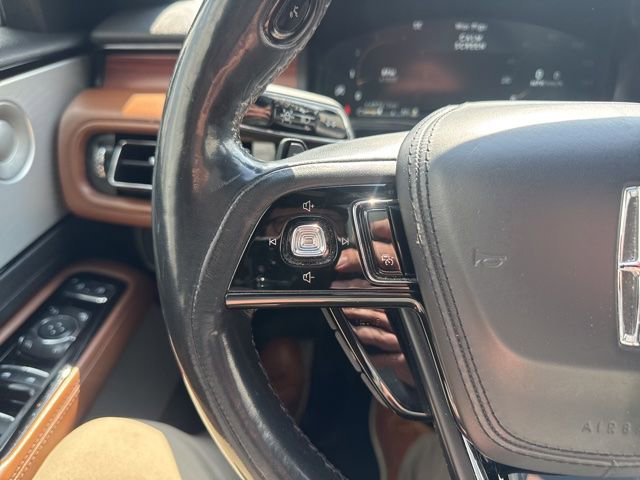 Used 2022 Lincoln Aviator Reserve w/ Equipment Group 201A AWD/4WD image 25