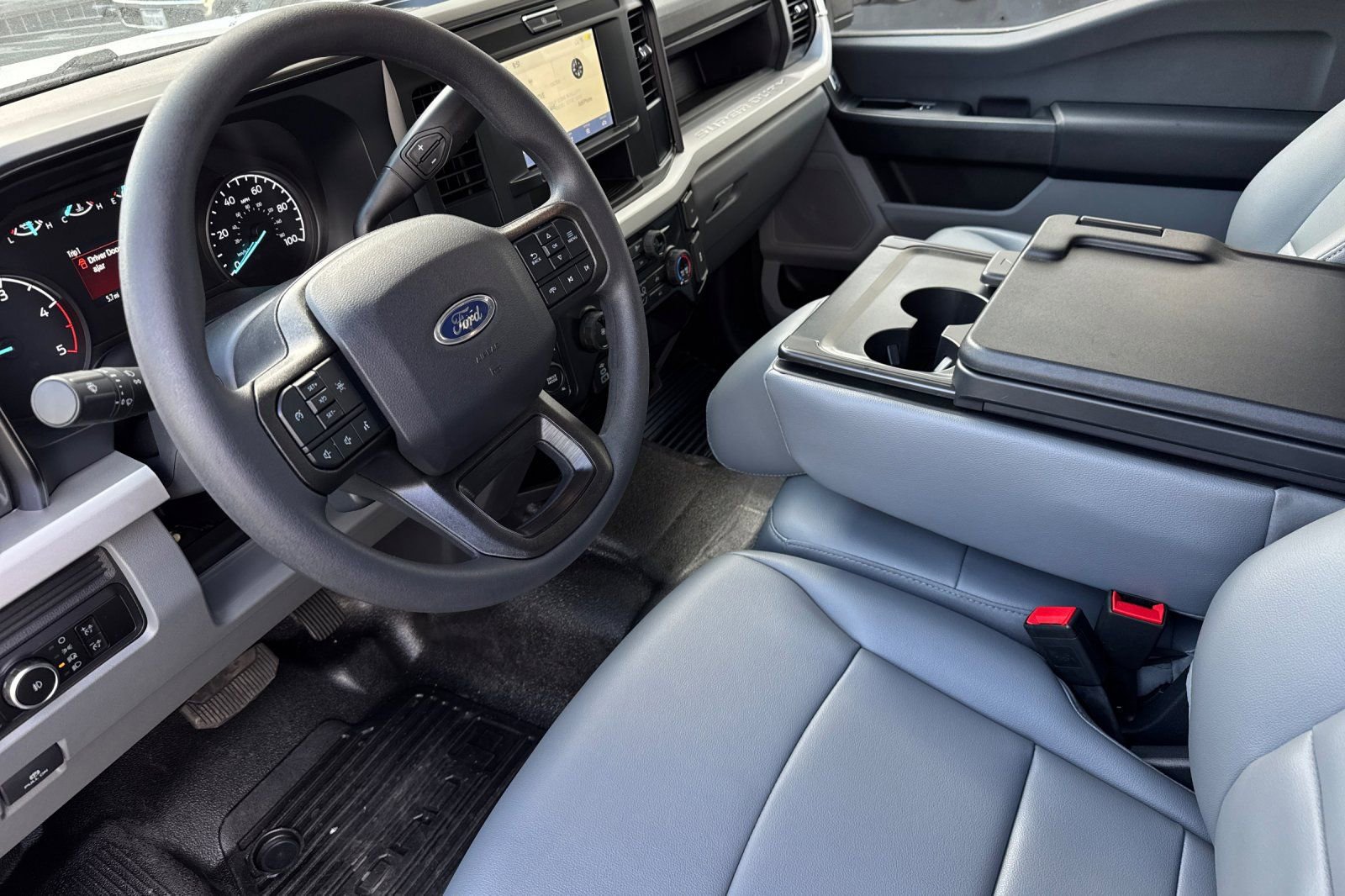 New 2026 Ford F350 XL w/ XL Chrome Package image 10