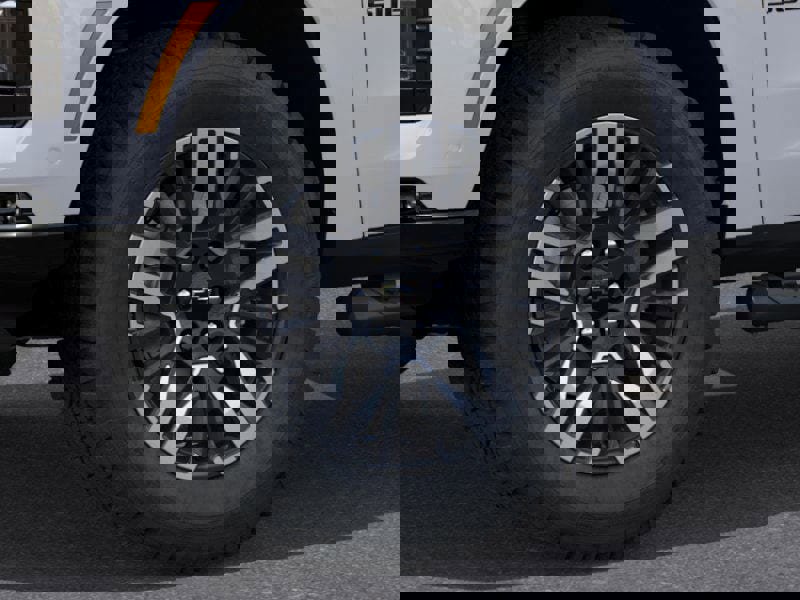 New 2026 Chevrolet Suburban Z71 image 33