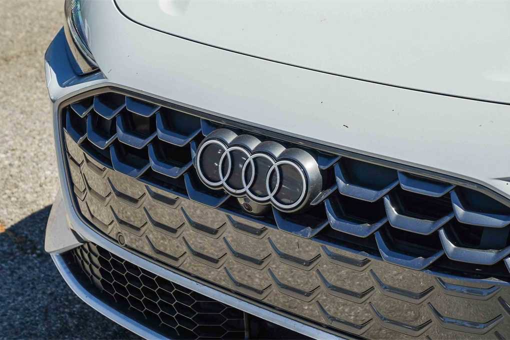 New 2025 Audi A5 2.0T Premium image 9