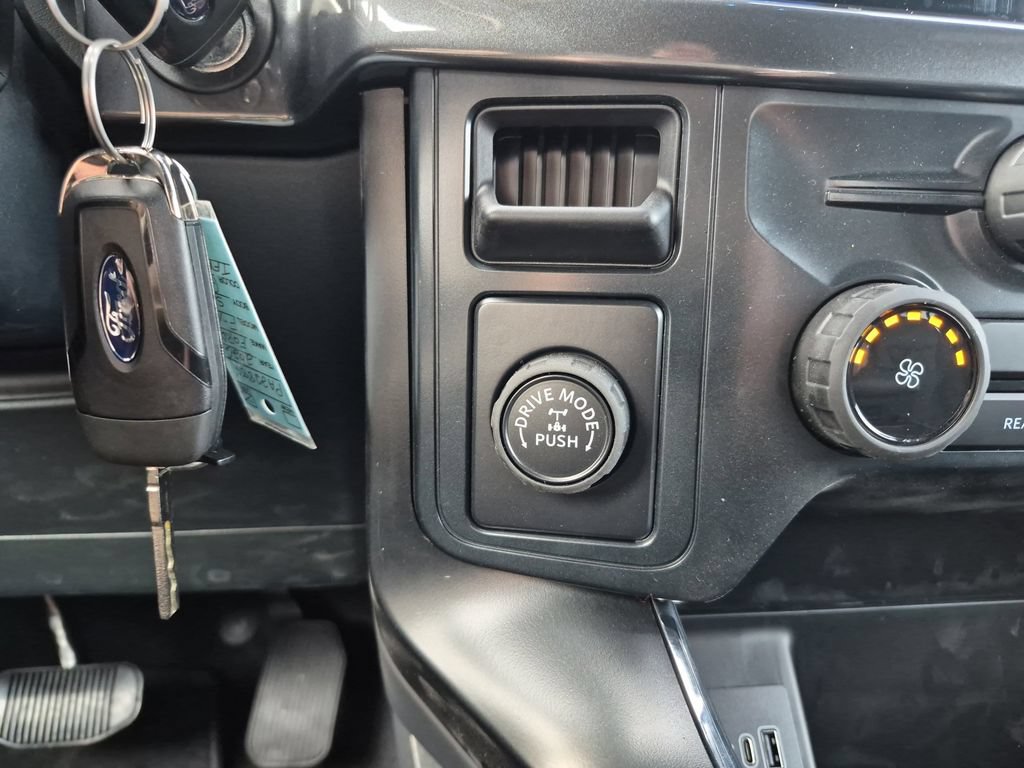 Used 2026 Ford F150 STX w/ Equipment Group 200A RWD image 29