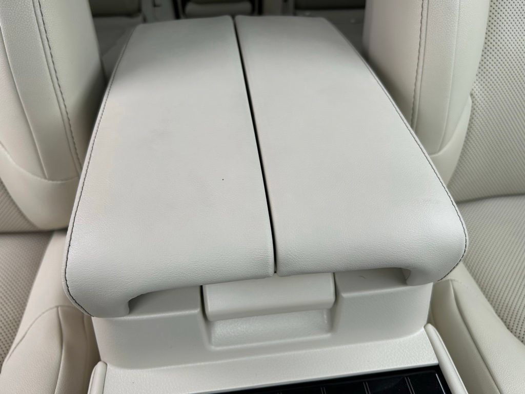 Used 2022 Lexus GX 460 Premium w/ Premium Package AWD/4WD image 42