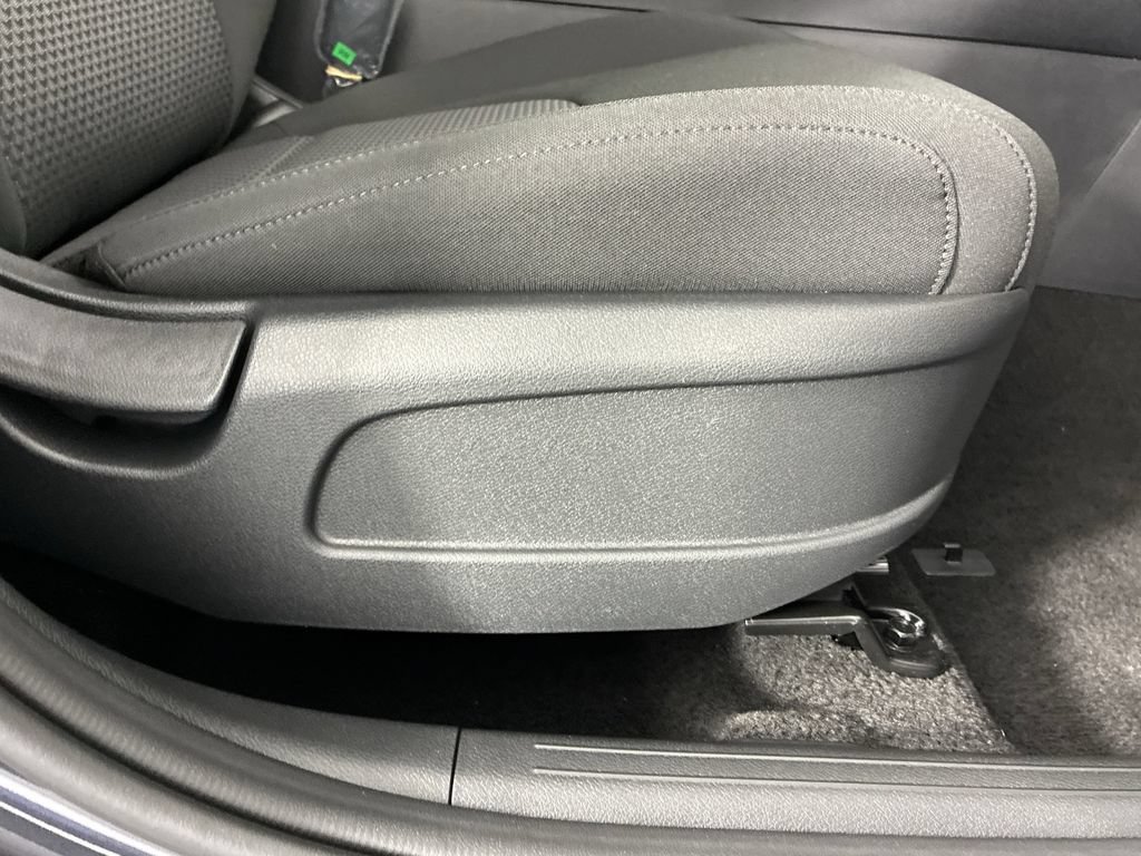 New 2026 Kia Sportage LX w/ LX Convenience Package AWD/4WD image 35