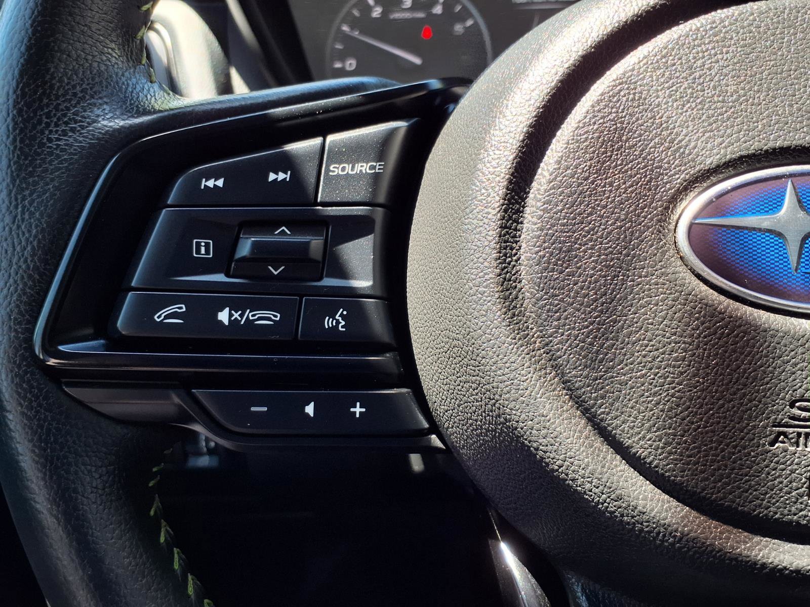 Used 2023 Subaru Ascent Onyx Edition image 15