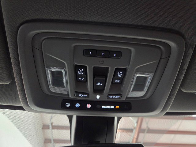 Used 2022 GMC Sierra 2500 Denali AWD/4WD image 71