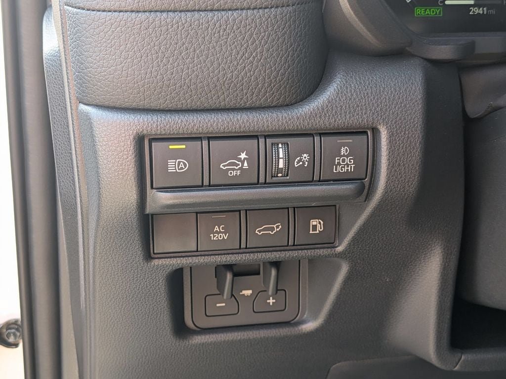 Used 2026 Toyota Land Cruiser w/ Premium Package AWD/4WD image 16