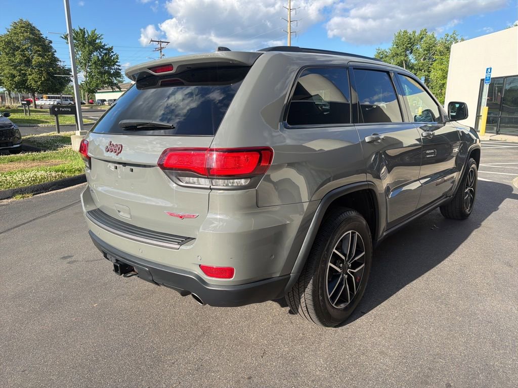 Used 2021 Jeep Grand Cherokee Trailhawk w/ Trailhawk Luxury Group AWD/4WD image 8