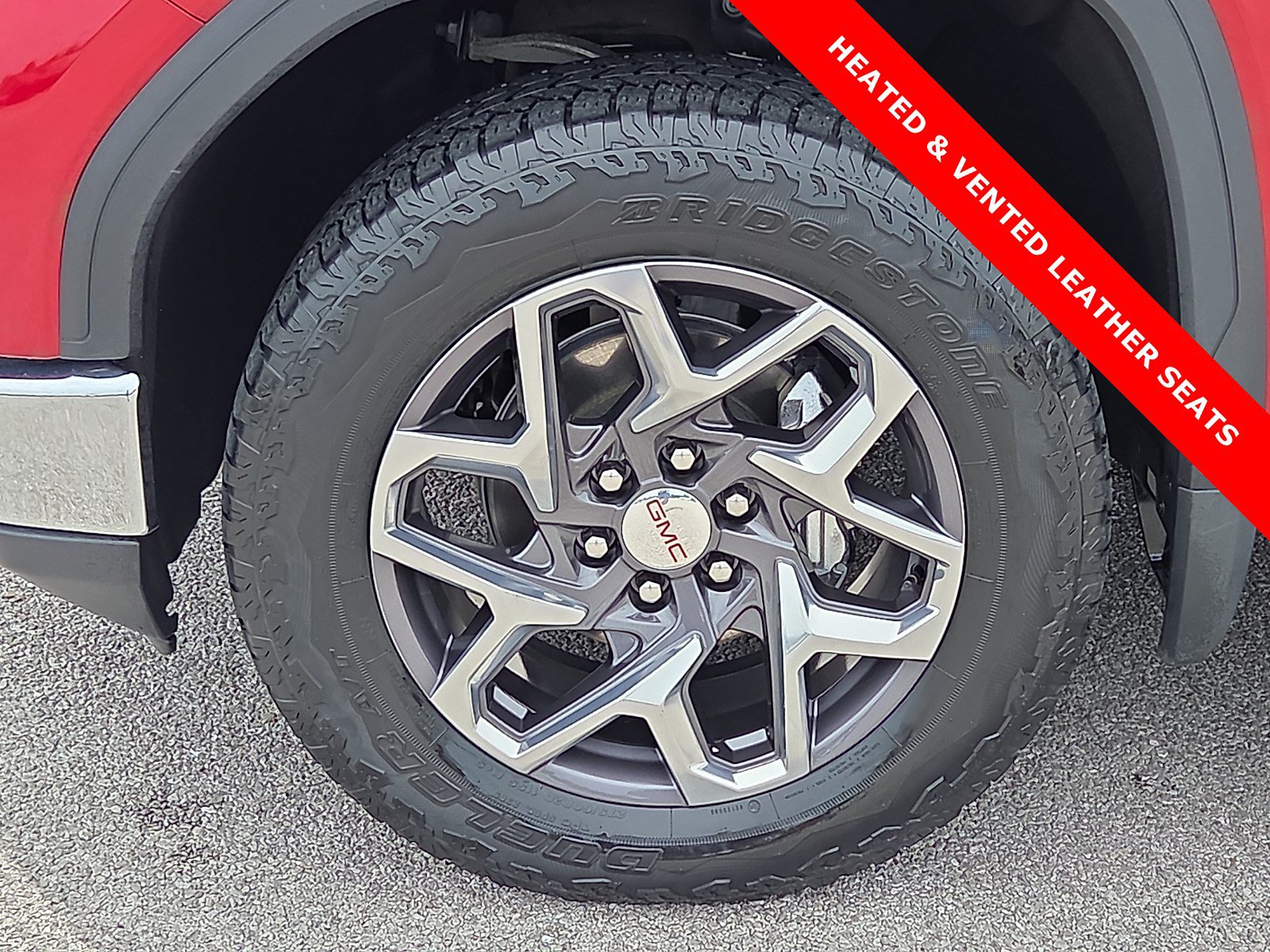 Used 2023 GMC Sierra 1500 SLT w/ SLT Premium Package AWD/4WD image 7