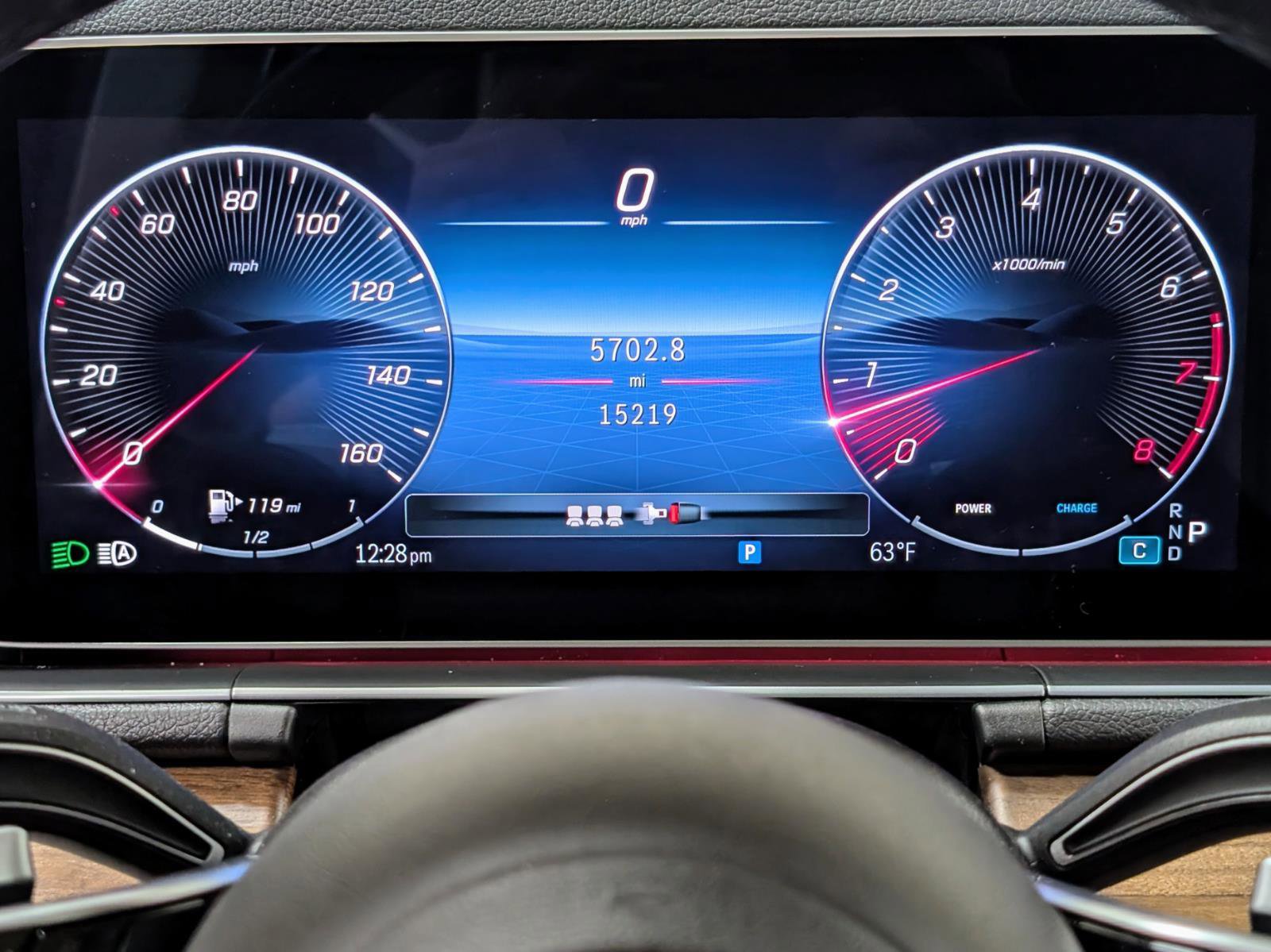 Used 2024 Mercedes-Benz GLE 350 4MATIC w/ AMG Line Exterior image 36