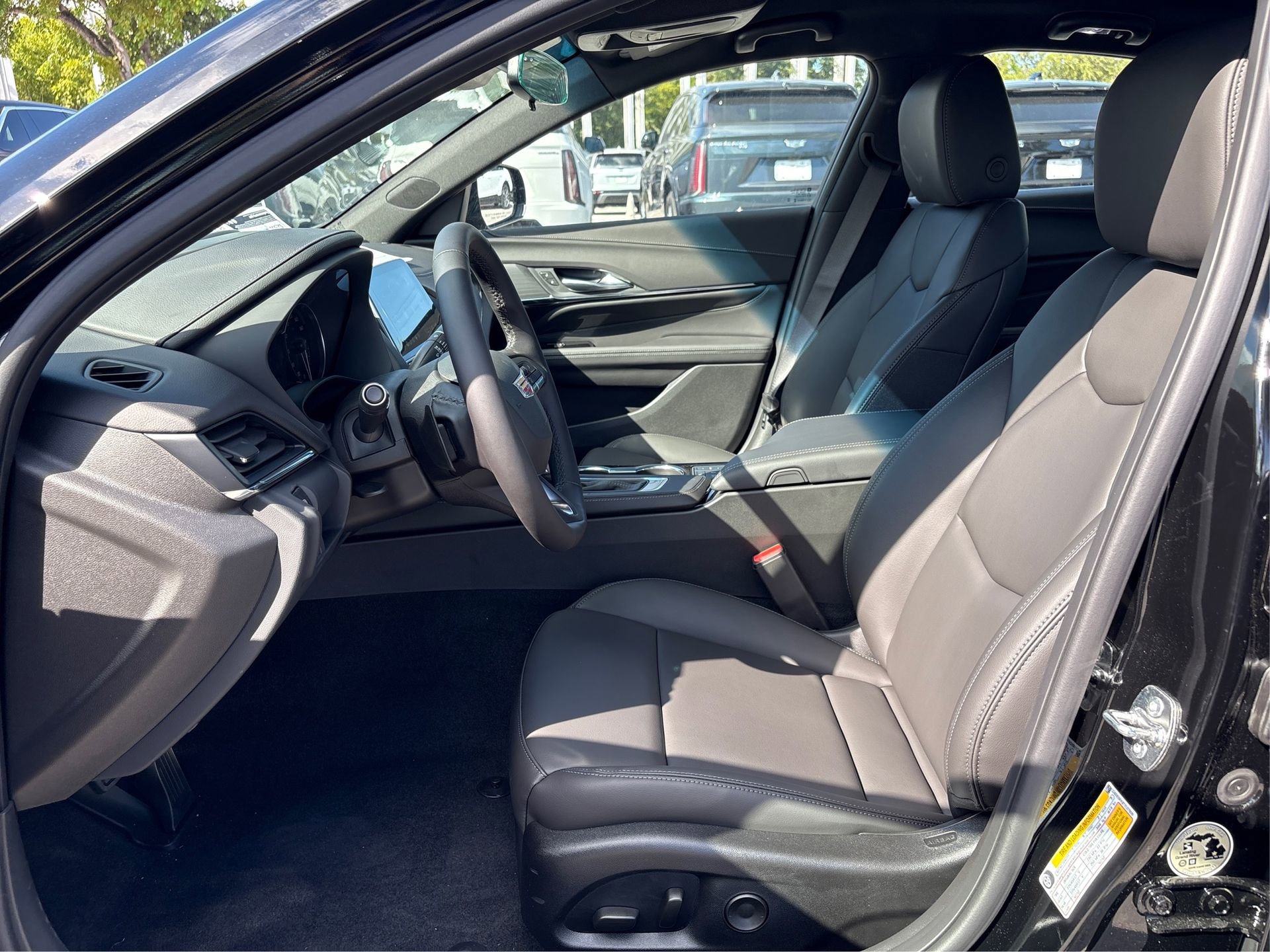 New 2026 Cadillac CT4 Luxury image 9