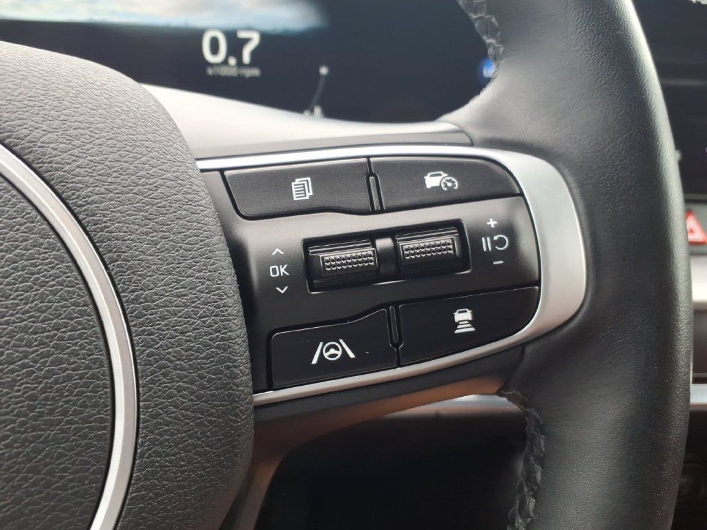 Used 2024 Kia Sportage SX FWD image 34