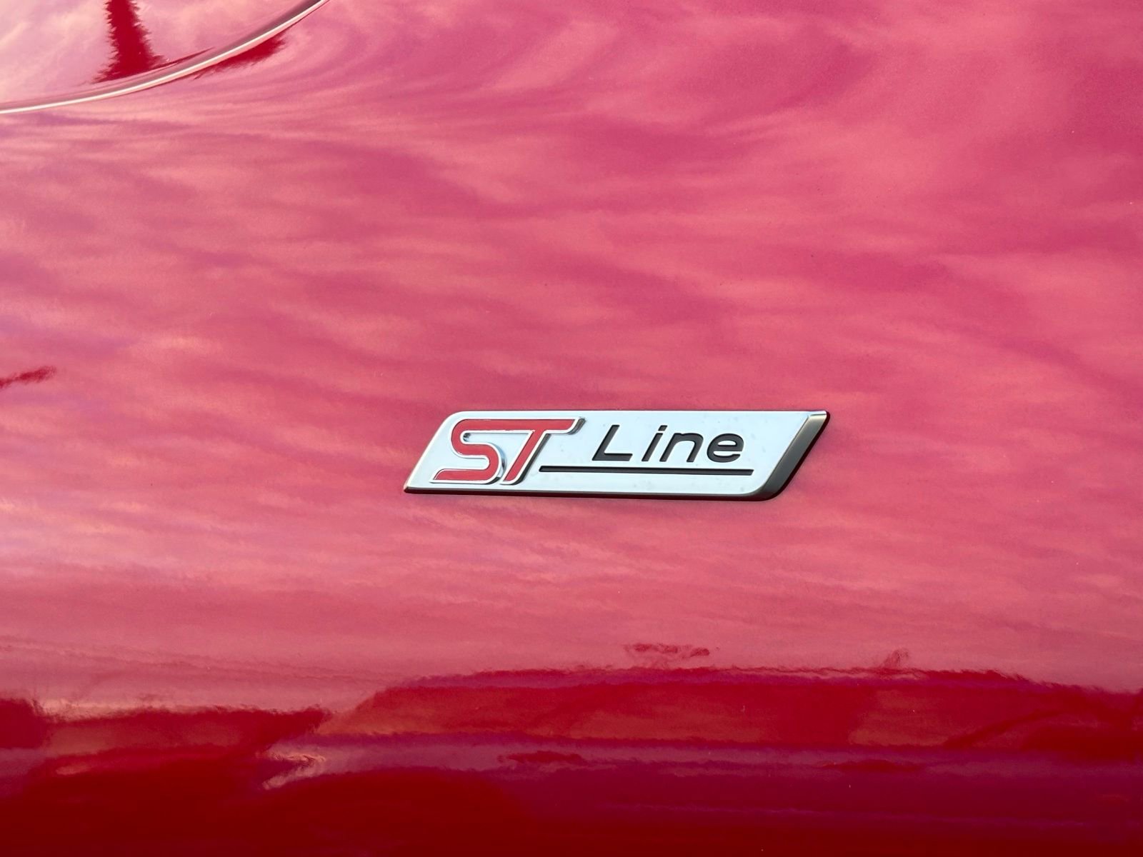 New 2026 Ford Escape ST-Line w/ Tech Pack #1 FWD image 13