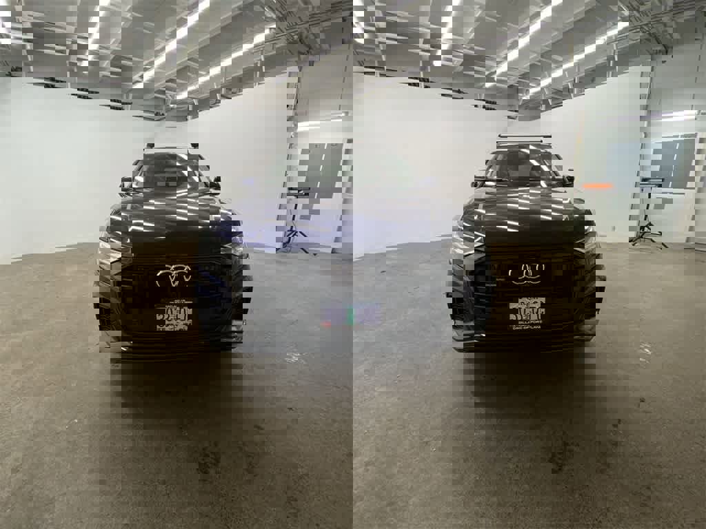 Used 2019 Audi Q8 Premium Plus w/ Premium Plus image 9