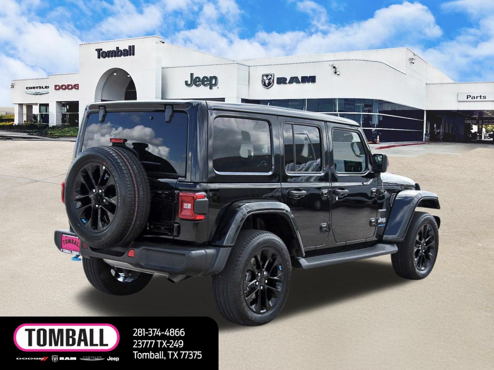 Used 2023 Jeep Wrangler Unlimited Sahara AWD/4WD image 7