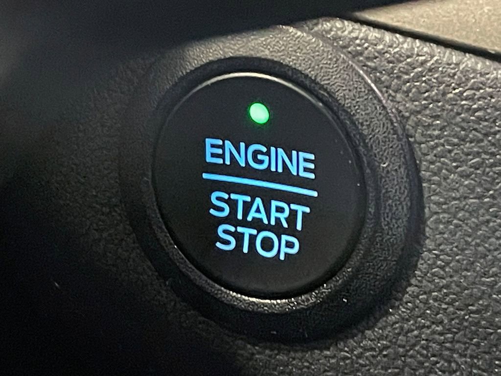 Used 2022 Ford Escape SEL w/ Technology Package image 29