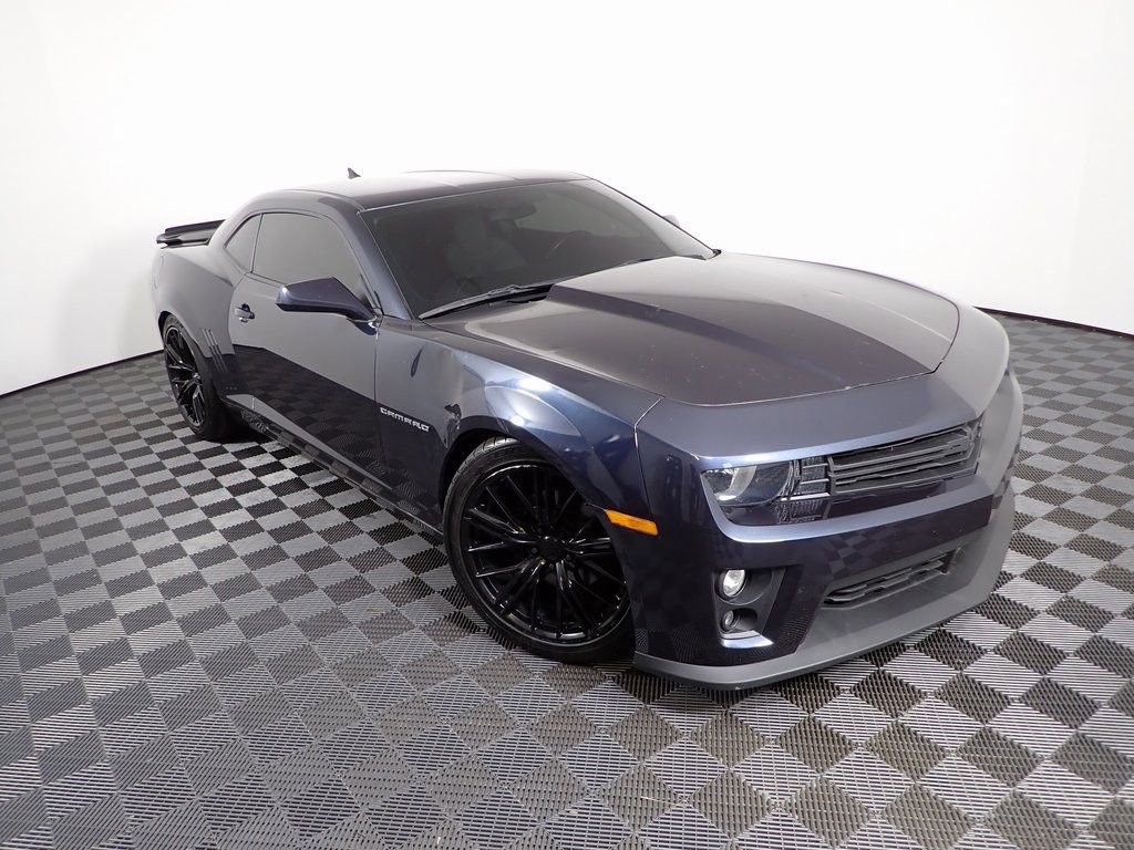 Used 2013 Chevrolet Camaro LT w/ Rear Vision Package image 4