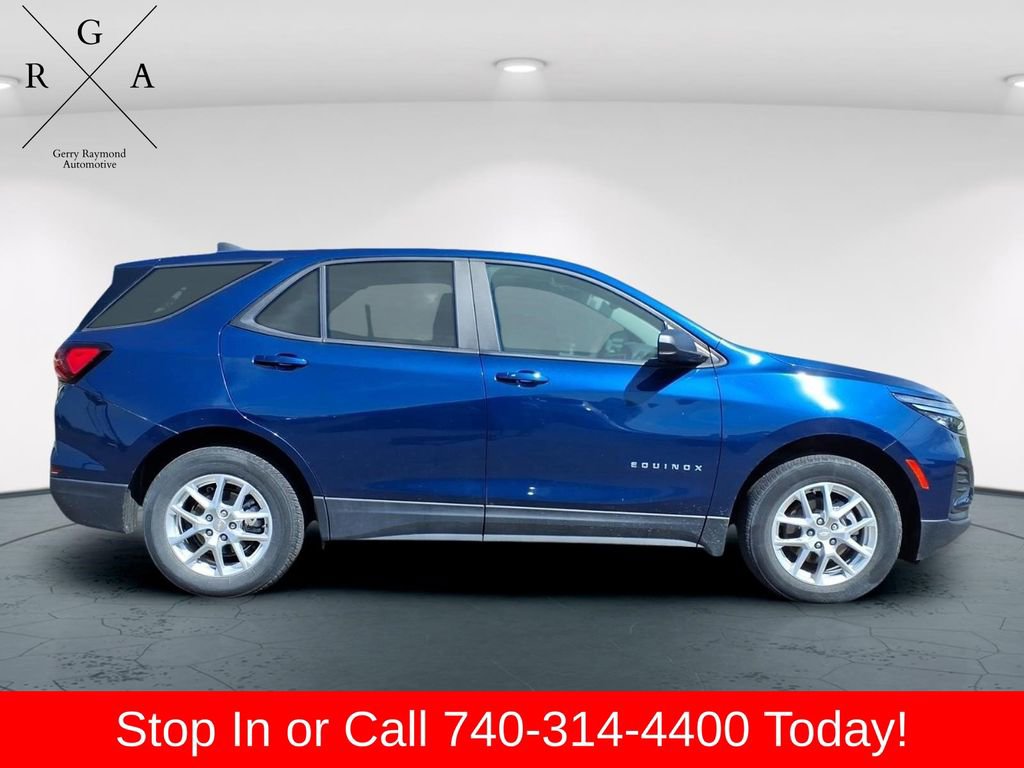 Used 2023 Chevrolet Equinox LS w/ LS Convenience Package AWD/4WD image 8