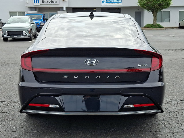 Used 2023 Hyundai Sonata Limited FWD image 5