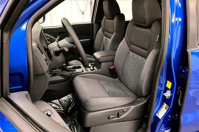 New 2026 Nissan Frontier SV image 9