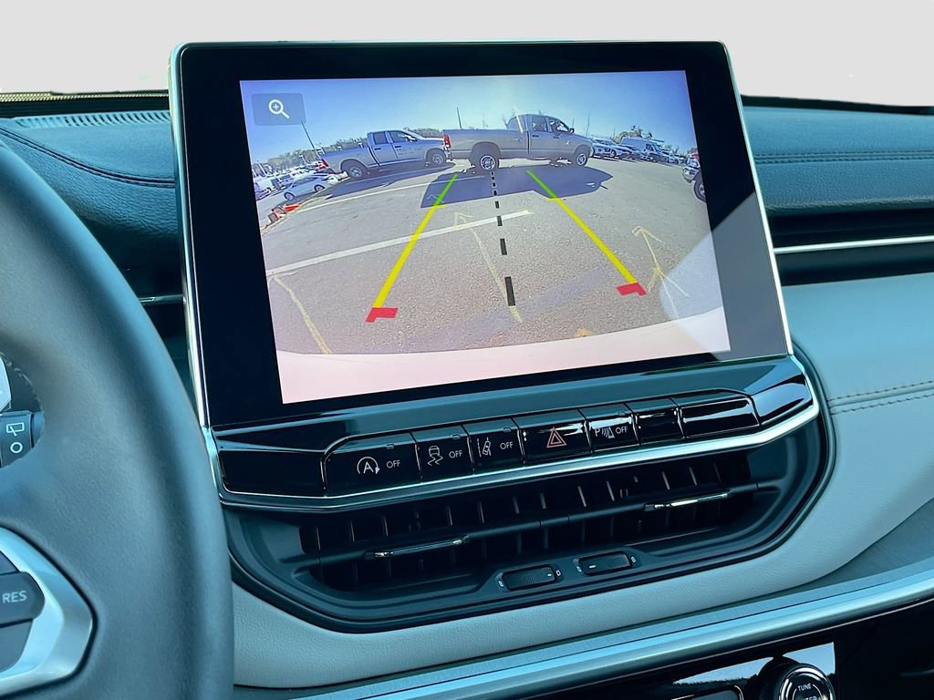 Certified 2025 Jeep Compass Limited image 13