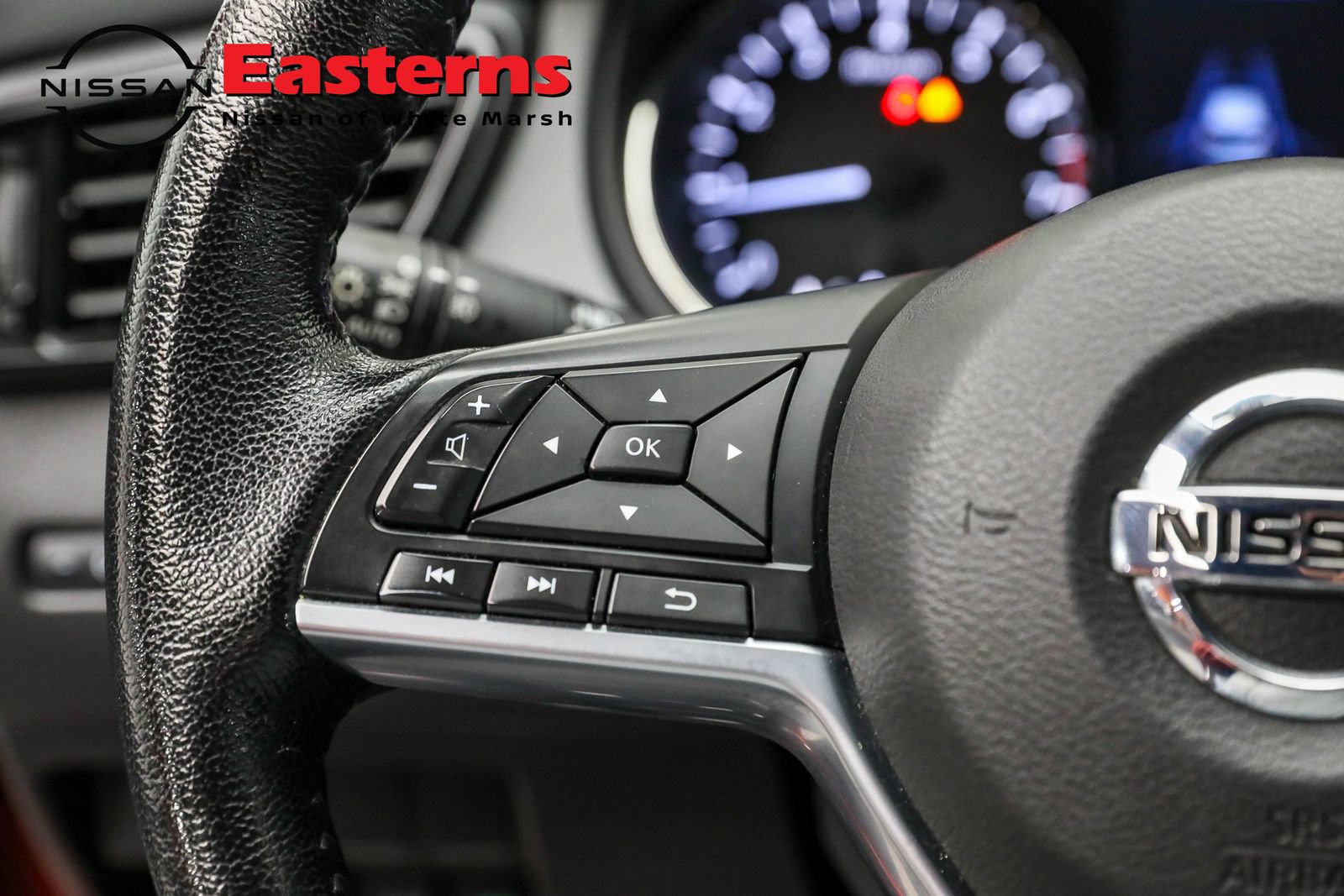 Used 2022 Nissan Rogue Sport SV w/ Technology Package image 15