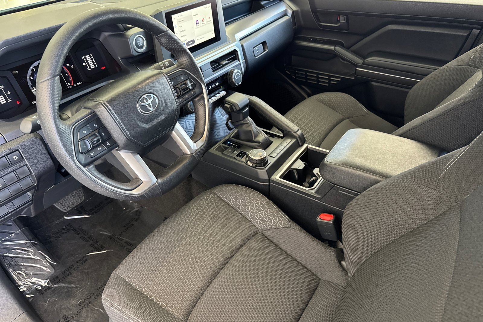 Certified 2026 Toyota 4Runner SR5 AWD/4WD image 9