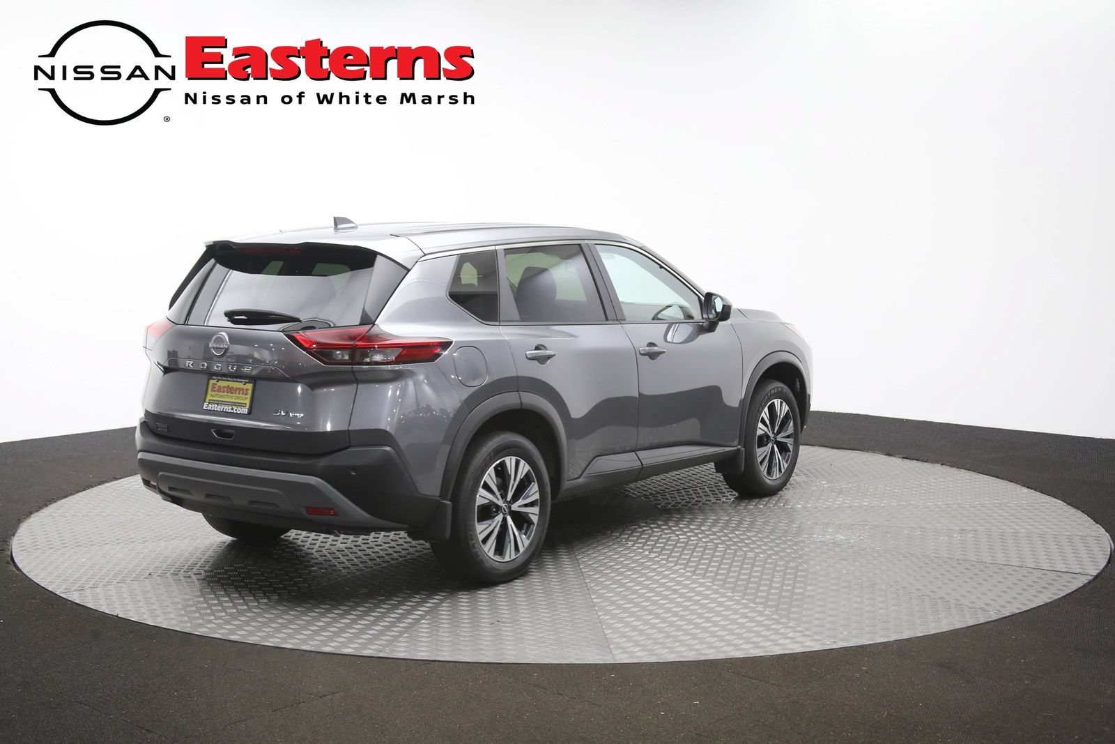 Used 2023 Nissan Rogue SV AWD/4WD image 36