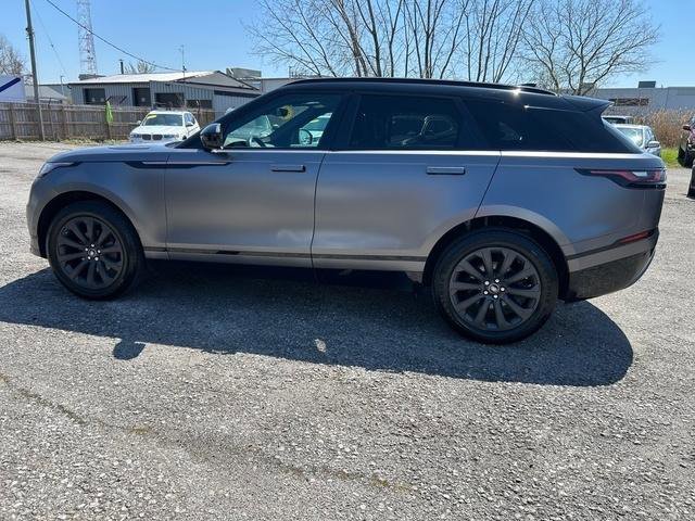 Used 2018 Land Rover Range Rover Velar R-Dynamic SE AWD/4WD image 2