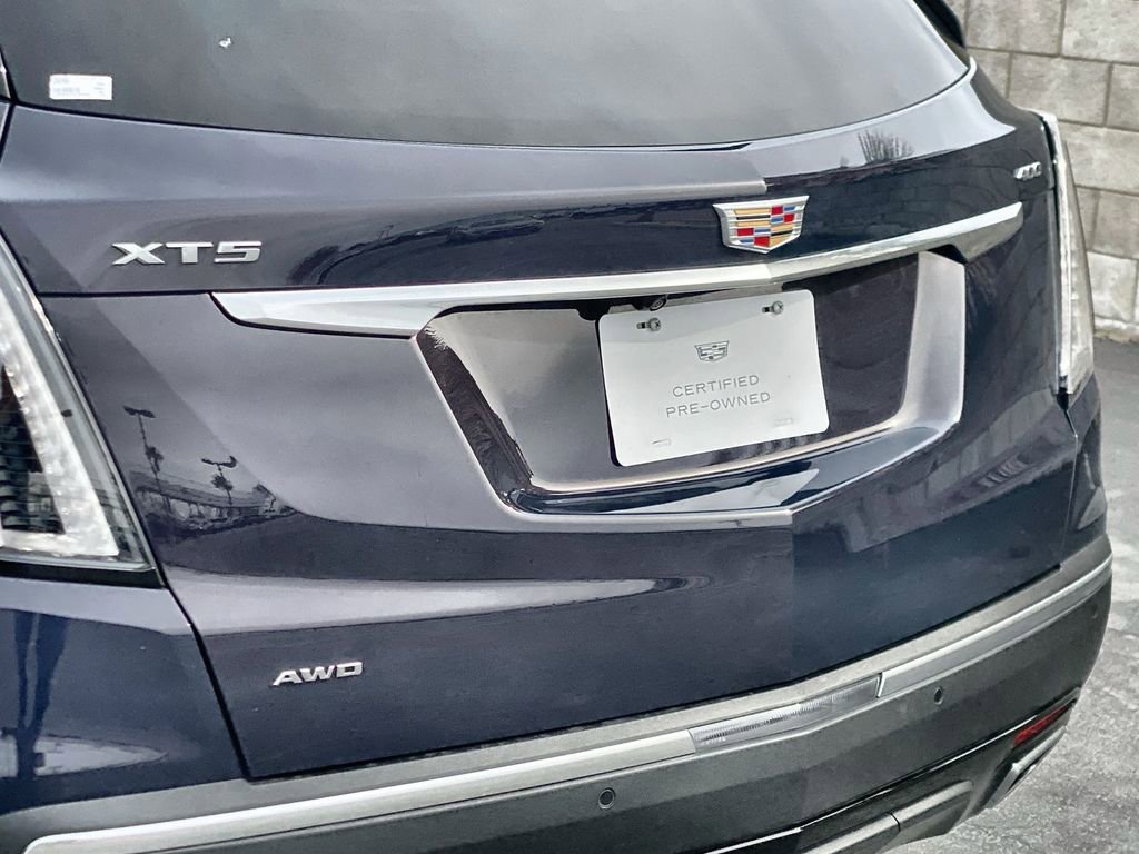 Certified 2025 Cadillac XT5 Sportv AWD/4WD image 32