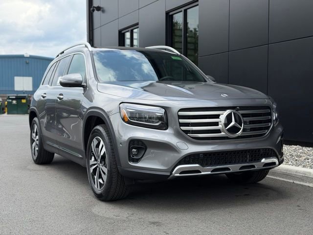 Used 2026 Mercedes-Benz GLB 250 4MATIC image 9