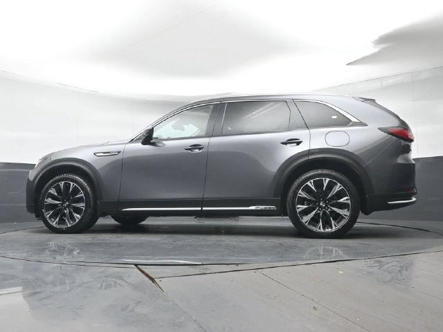 Certified 2024 MAZDA CX-90 Plug-In Hybrid w/ Premium Plus AWD/4WD image 32