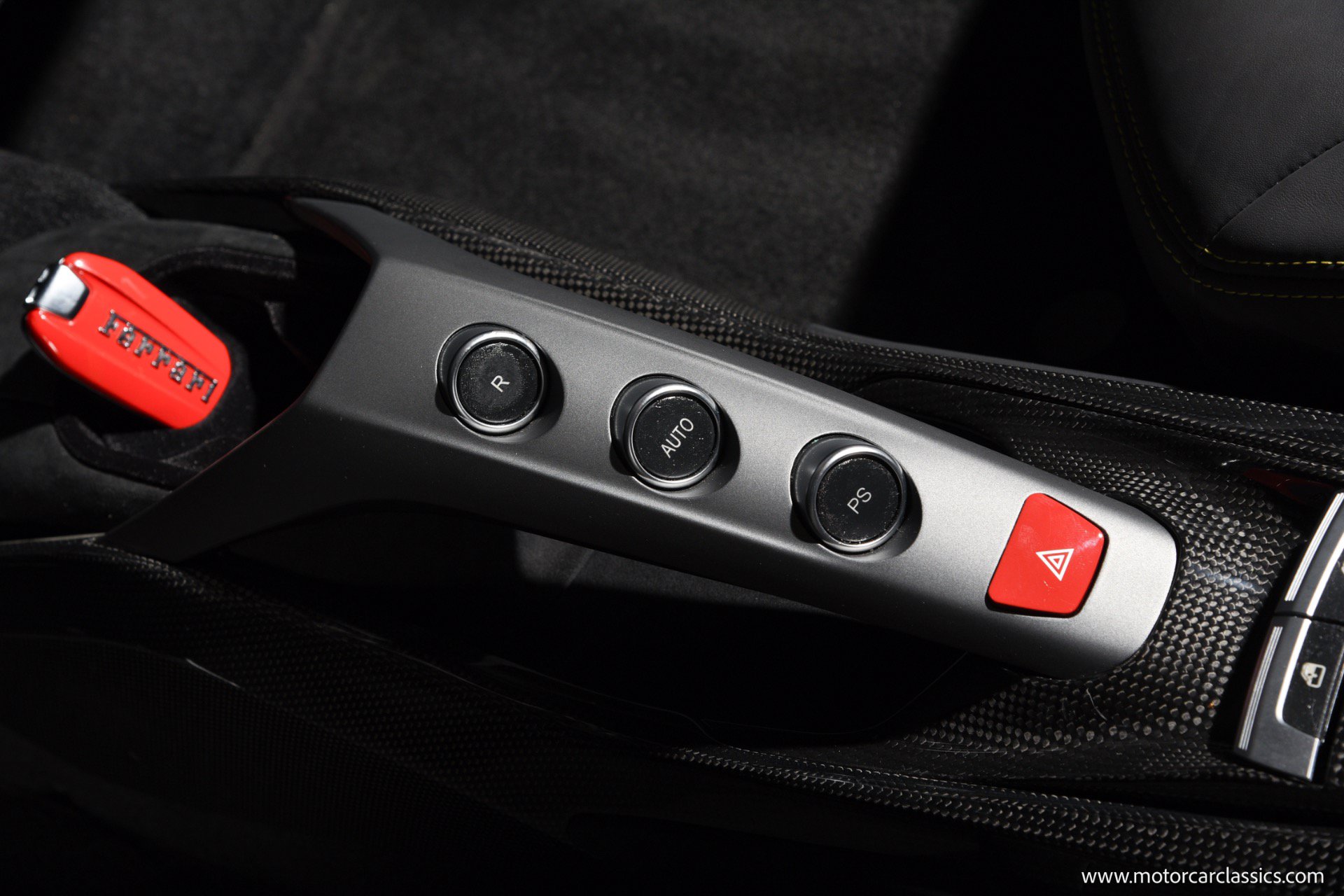 Used 2016 Ferrari 488 Spider RWD image 35