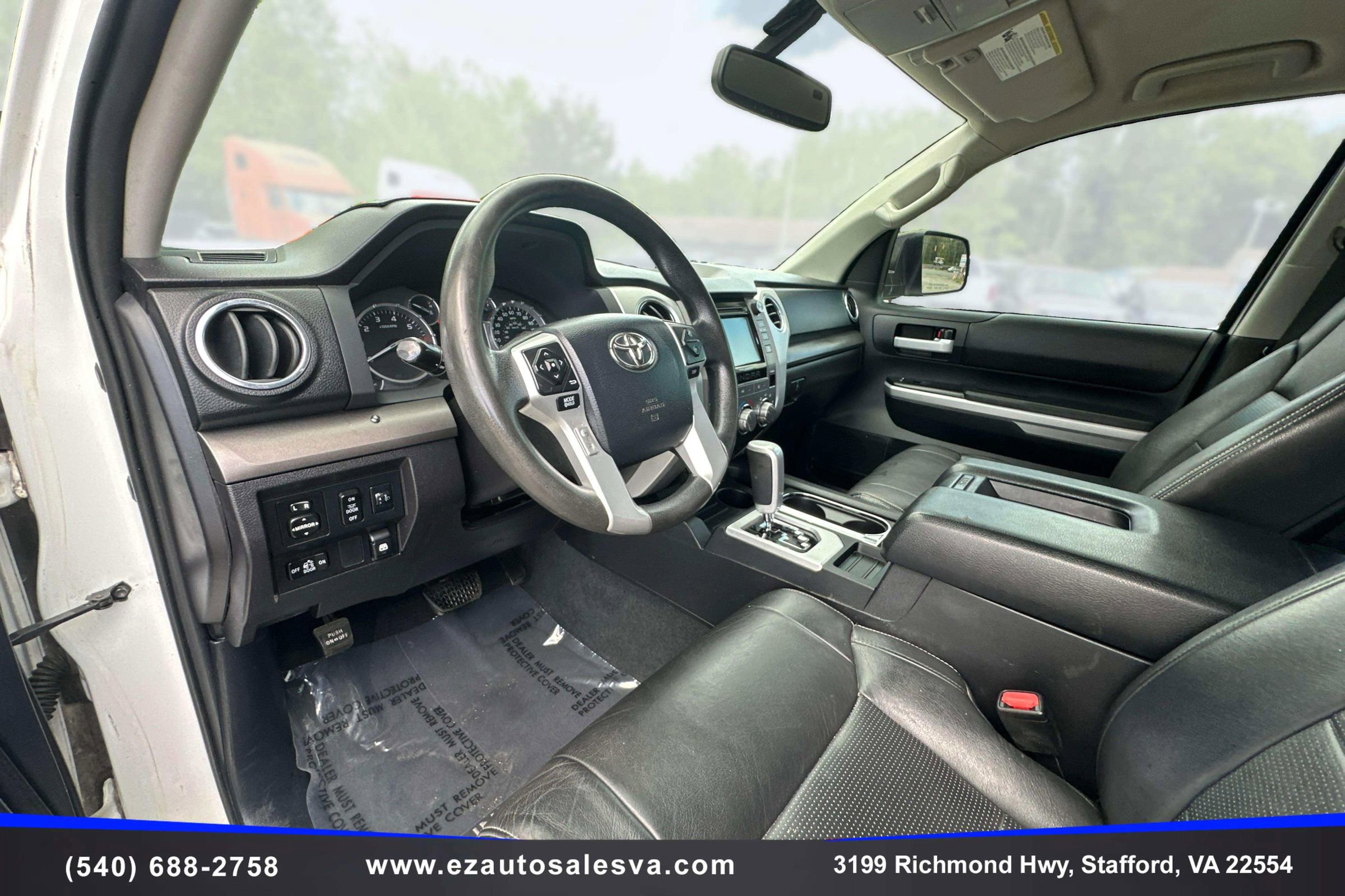 Used 2015 Toyota Tundra SR5 w/ SR5 Upgrade Package AWD/4WD image 21