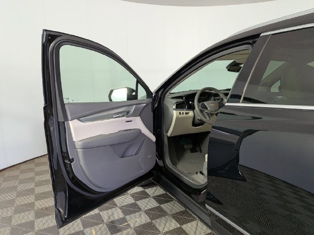 Used 2024 Cadillac XT5 Premium Luxury FWD image 52