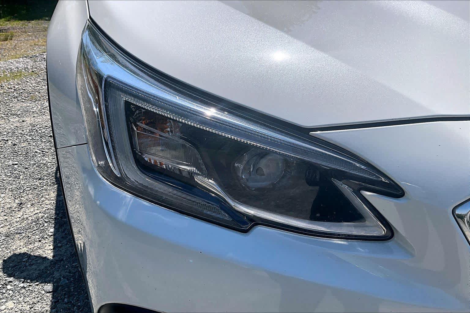 Used 2022 Subaru Outback Limited AWD/4WD image 28
