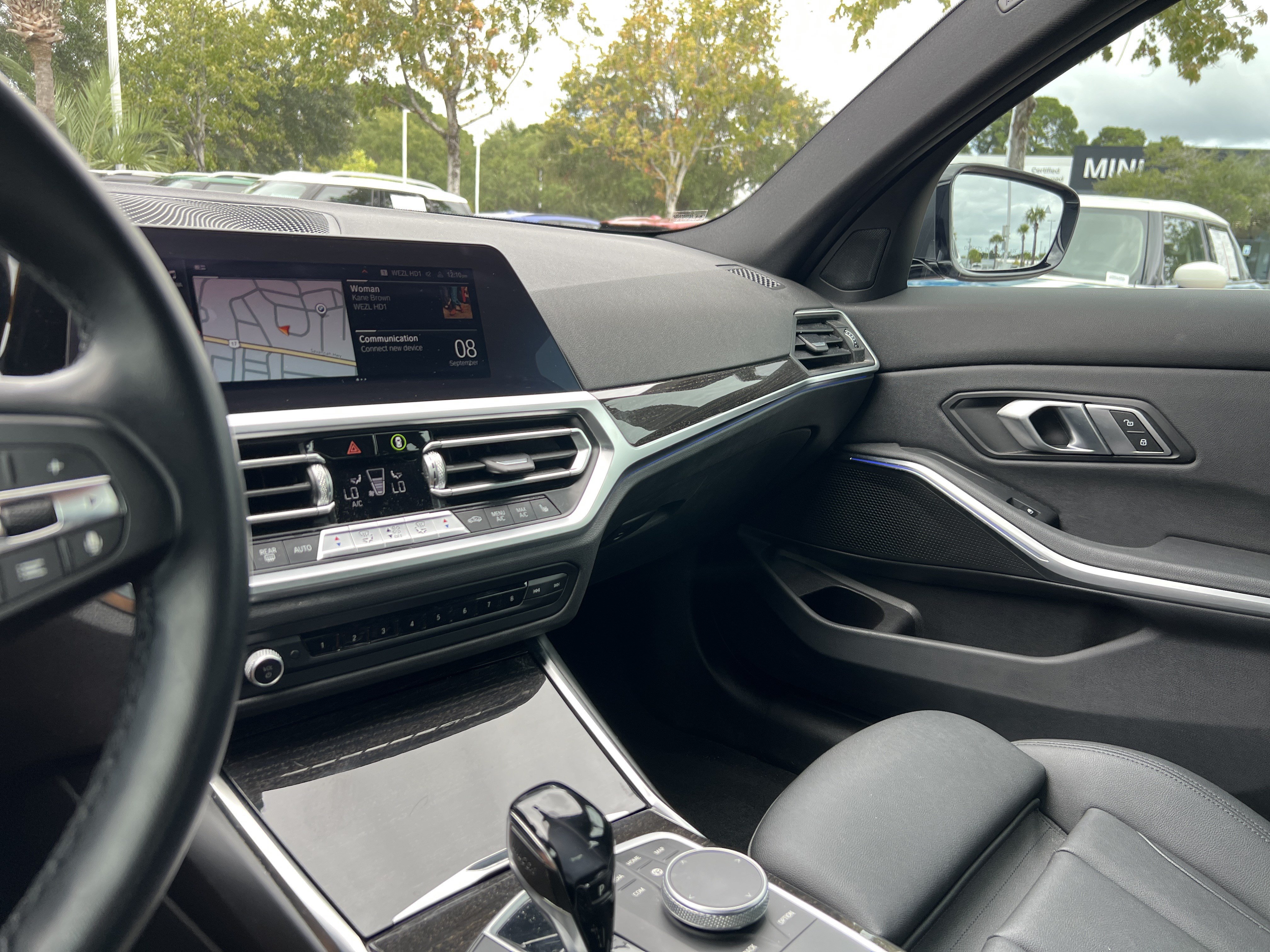 Used 2021 BMW 330i Sedan w/ Driving Assistance Package RWD image 30