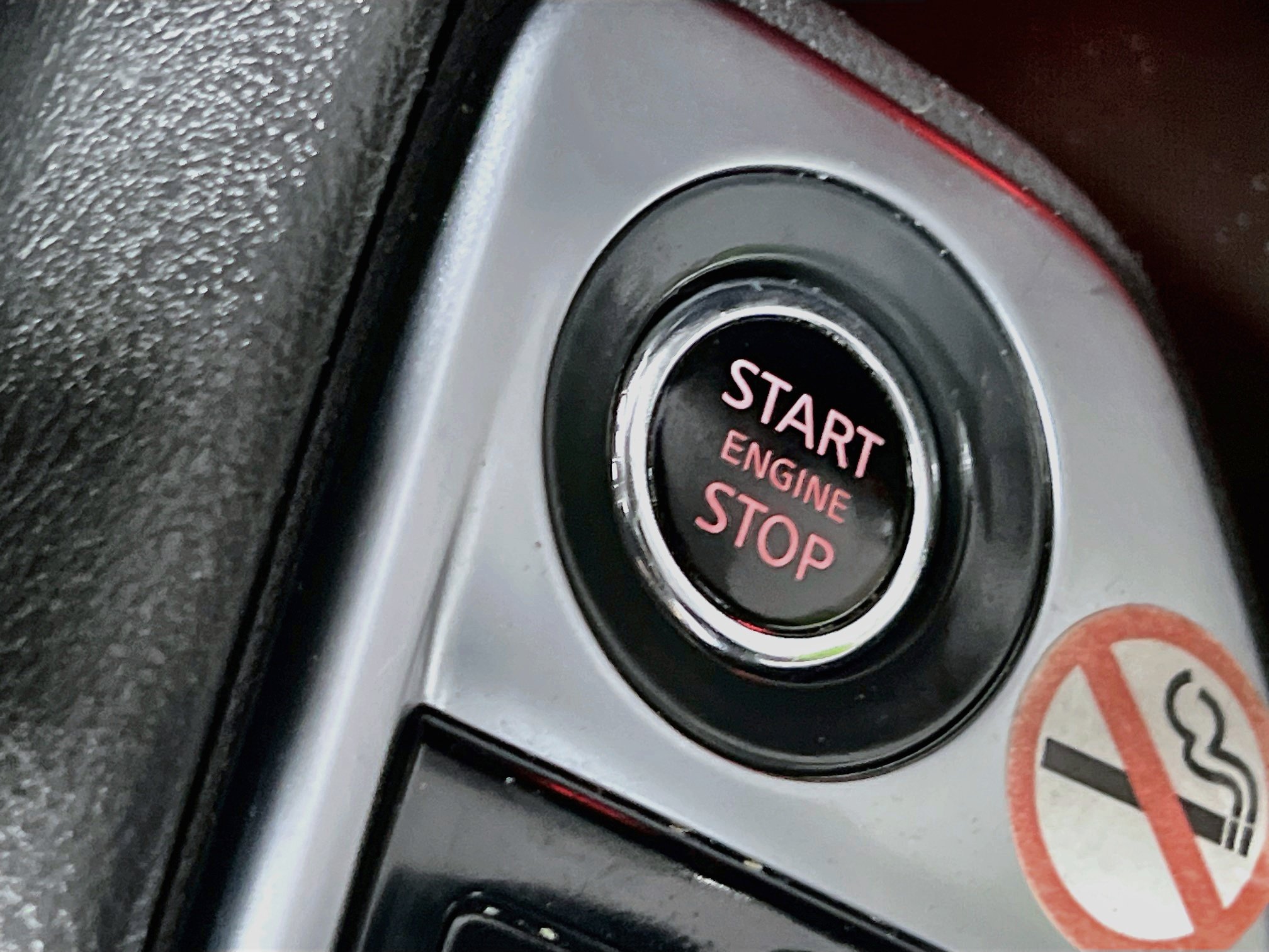 Used 2025 Nissan Sentra SV FWD image 23