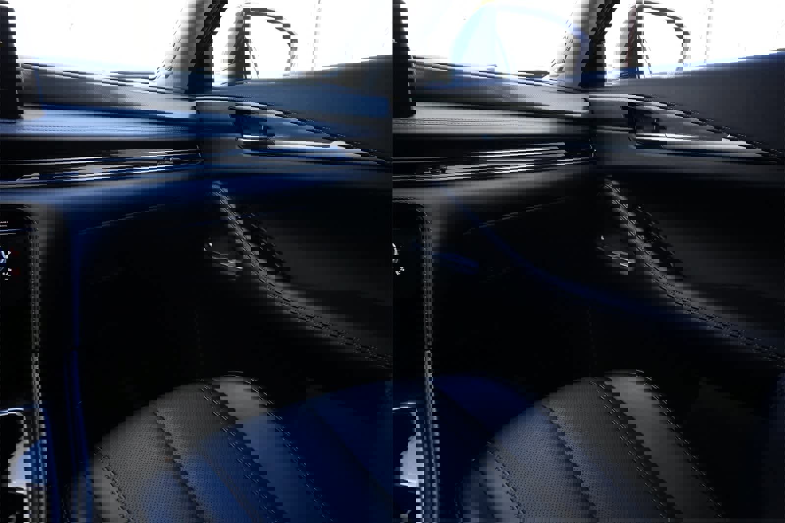 Certified 2023 INFINITI QX60 Luxe w/ Vision Package image 8