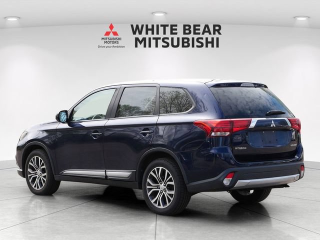 Used 2016 Mitsubishi Outlander ES AWD/4WD image 4