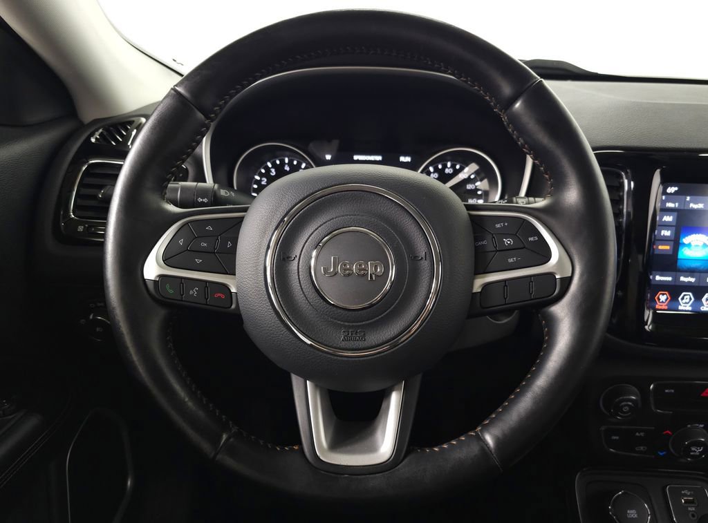 Used 2019 Jeep Compass Limited AWD/4WD image 16