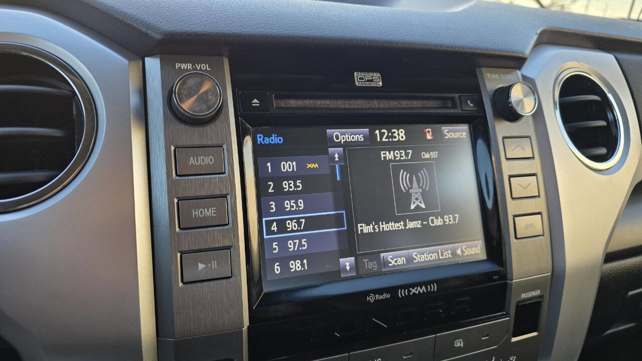 Used 2015 Toyota Tundra SR5 image 15