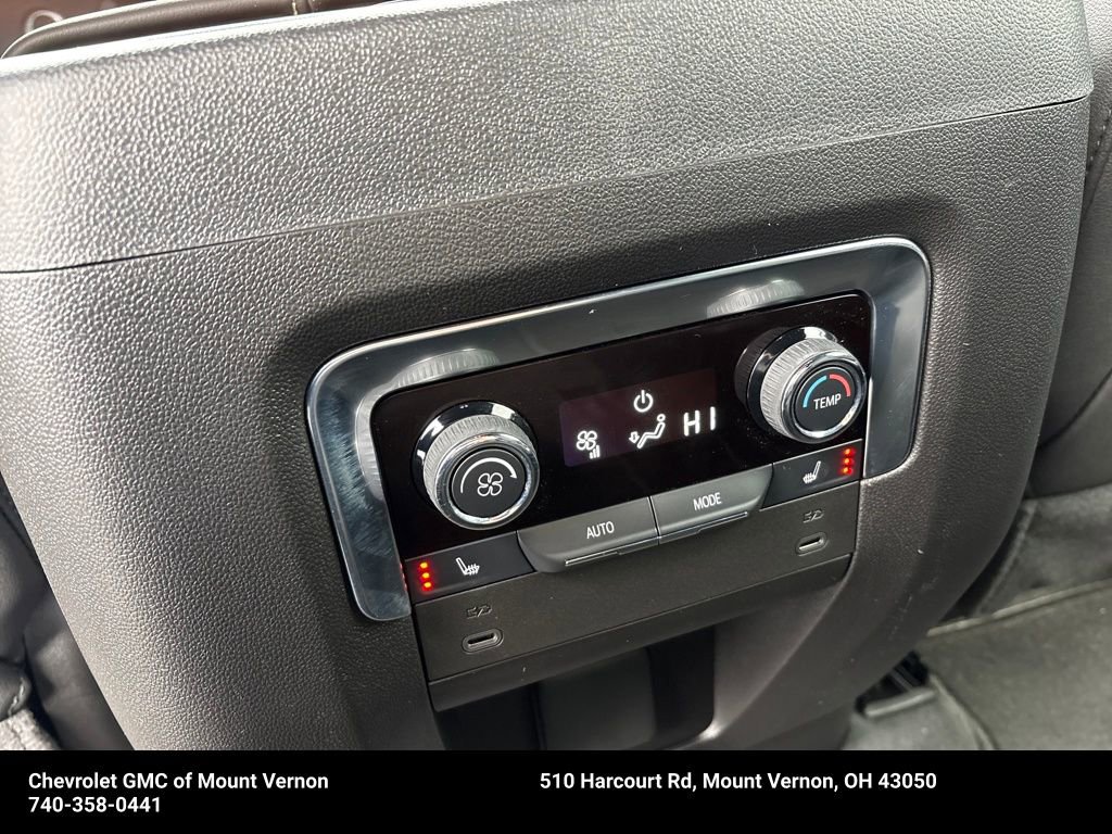 New 2025 Chevrolet Suburban Premier image 28
