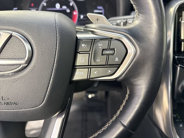 Used 2023 Lexus LX 600 4WD w/ Appearance Package image 14