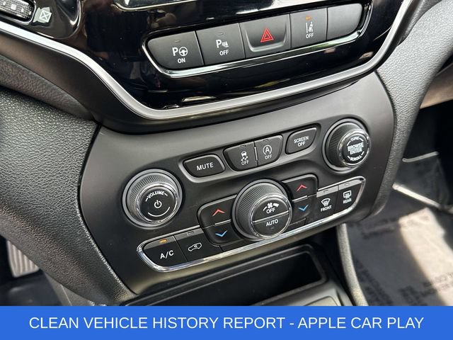Used 2021 Jeep Cherokee Limited AWD/4WD image 6
