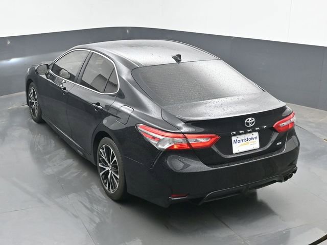 Used 2019 Toyota Camry SE FWD image 34